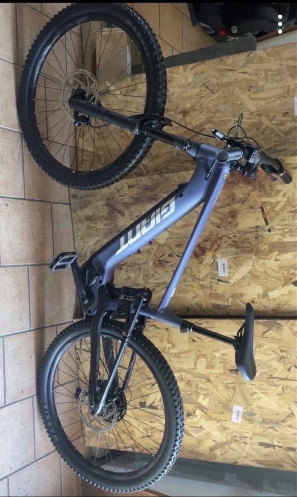 GIANT STANCE E+, Vélos & Vélomoteurs, Vélos | Hommes | Vélos de sport & Vélo de randonnée, Enlèvement, Comme neuf, Giant