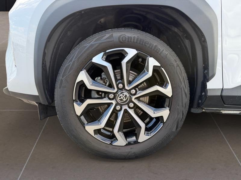 Toyota Yaris Cross Dynamic Plus Bi-Tone, Auto's, Automaat, 1498 cc, 116 pk, Wit