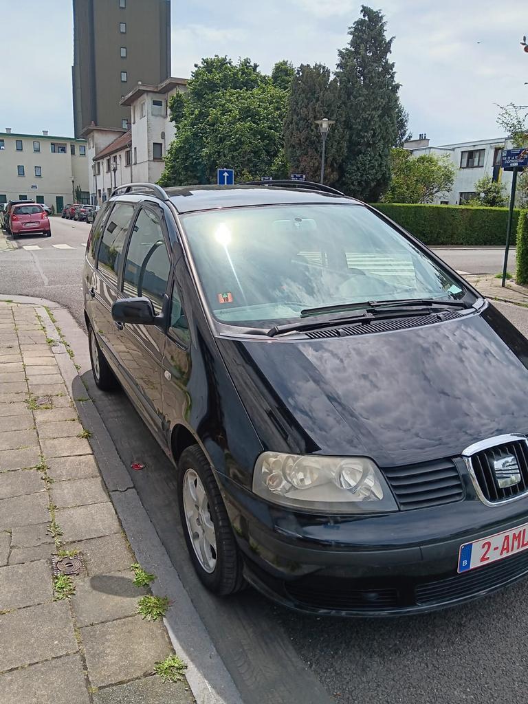 Ik verkoop mijn Seat Alhambra, Blauw, 7 zetels, Handgeschakeld, 5 deurs