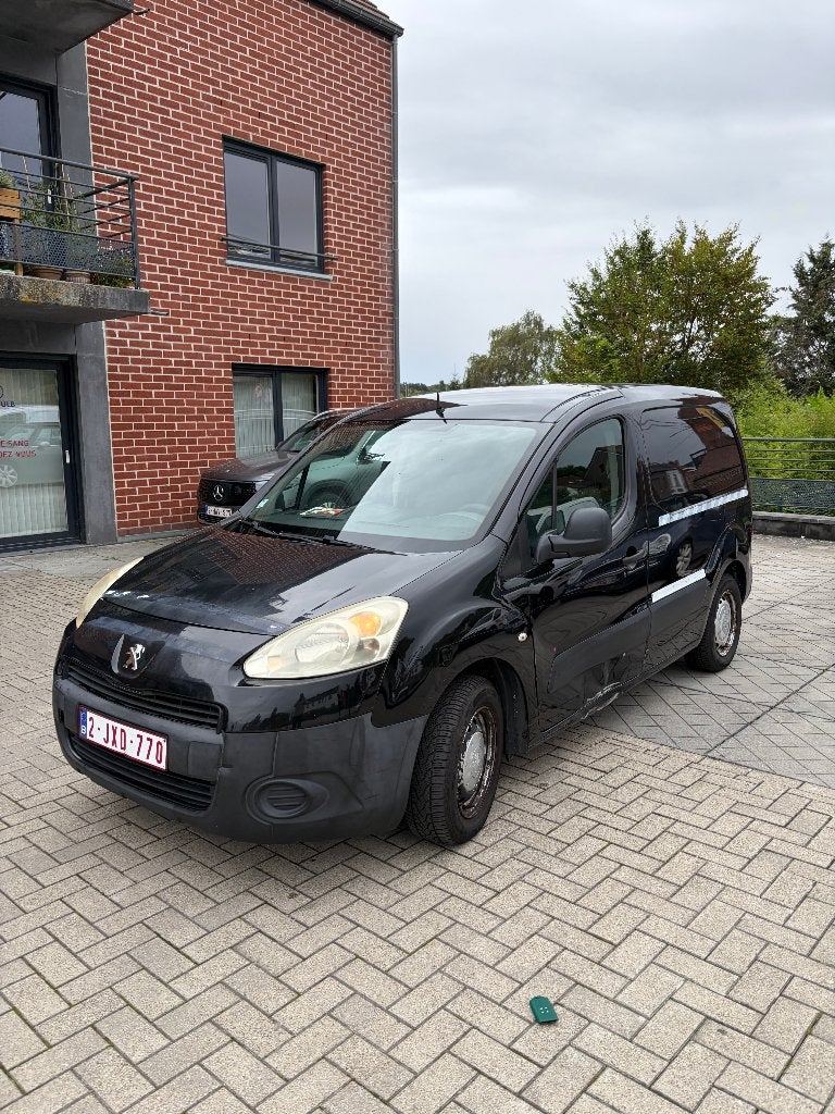 peugeot partner, Auto's, Voorwielaandrijving, Euro 5, Stof, Zwart