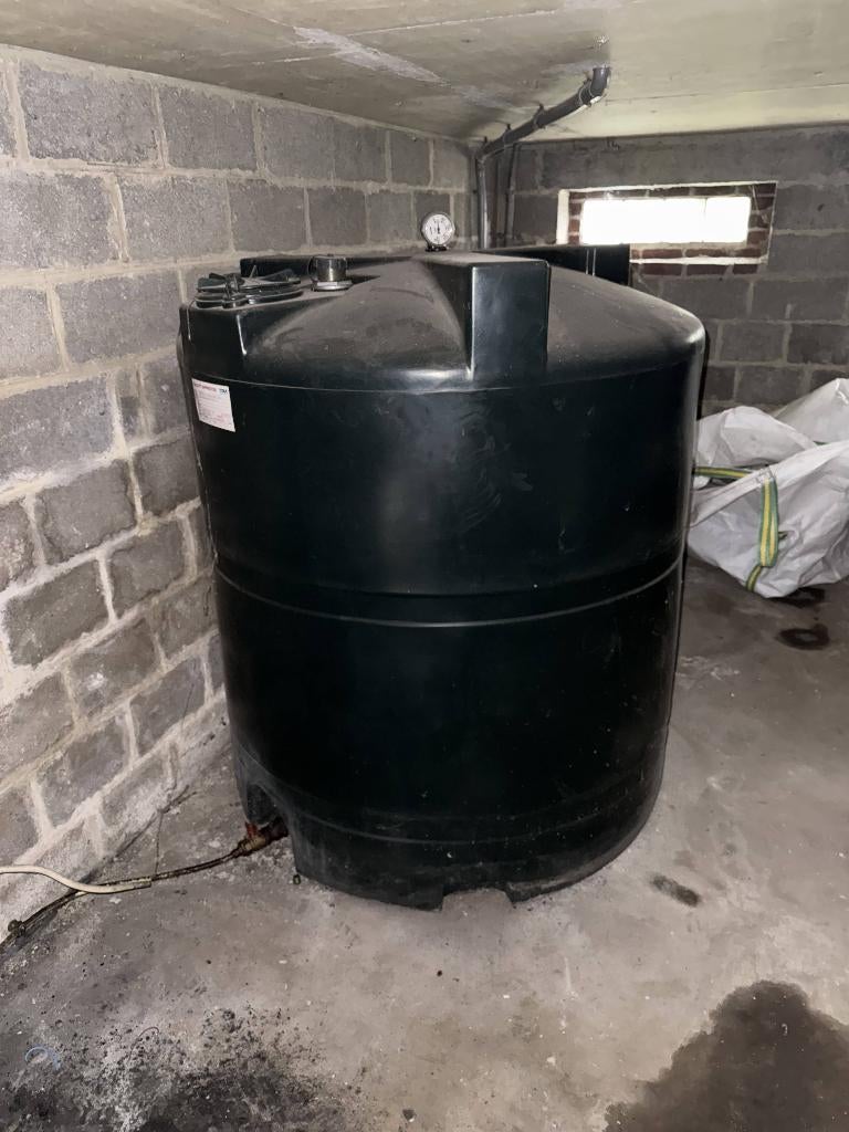citerne à mazout Titan 1000 L - bon état, Enlèvement, Utilisé, Autres types
