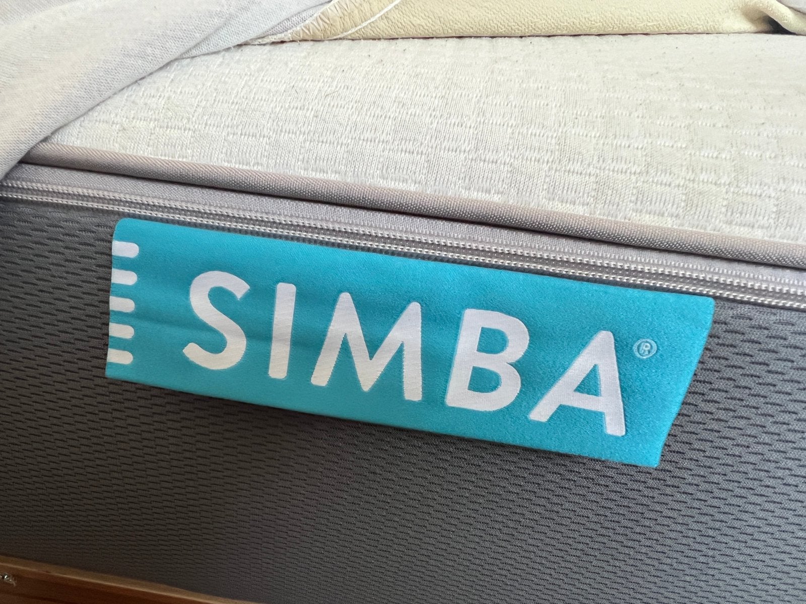 Matras SIMBA (140cm) + twee lattenbodems (70cm)., Huis en Inrichting, Ophalen, Gebruikt, 140 cm, Twijfelaar