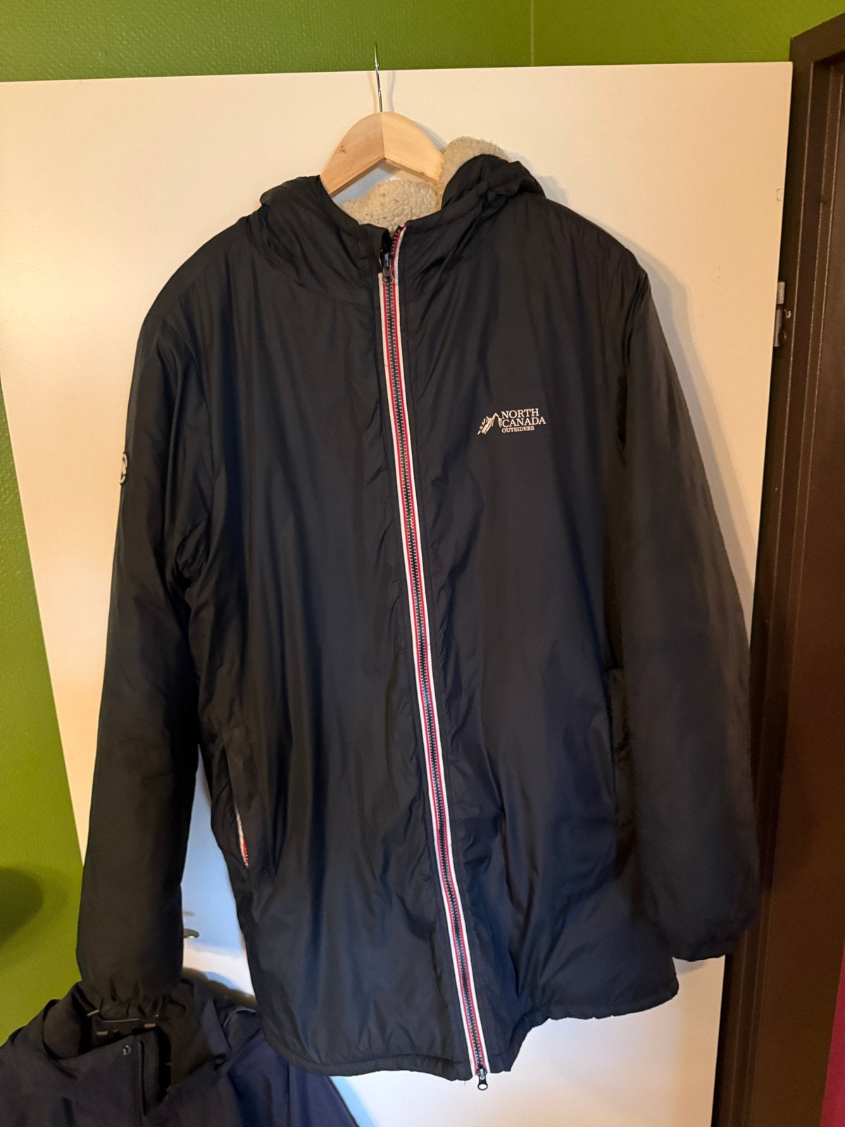 Veste d’hiver, Enlèvement, Comme neuf