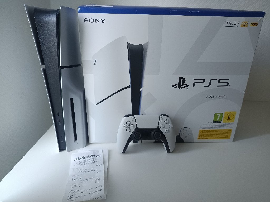 PS5 Slim 1TB - Zo goed als nieuw (zeer weinig gebruikt), Games en Spelcomputers, Spelcomputers | Sony PlayStation 5, Ophalen, Zo goed als nieuw