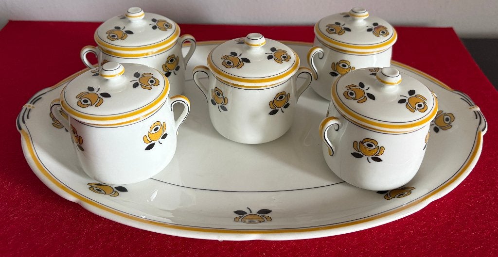Ensemble de 5 Pots en Porcelaine Ancienne sur Plateau, Antiquités & Art, Antiquités | Porcelaine, Enlèvement ou Envoi