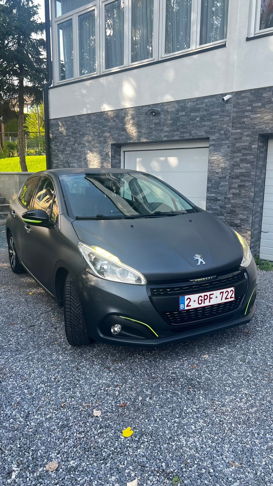 Peugeot 208, Automaat, 5 deurs, Particulier, Zilver of Grijs