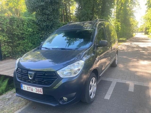 DACIA DOKKER LIGHT CARGO - DE NOMBREUSES OPTIONS, Achat, 6 portes, Euro 6, Entreprise