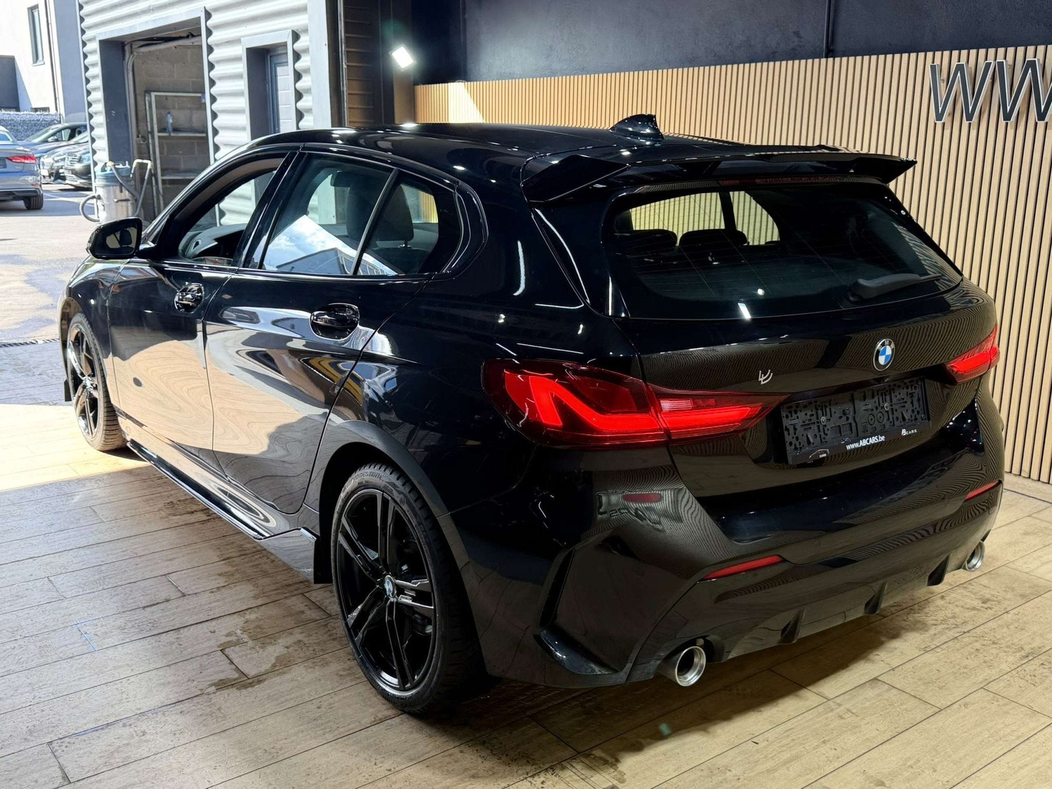 BMW 1 Serie 118 D * PACK M PERFORMANCE * GARANTIE 12 MOIS *, Auto's, 1 Reeks, 4 cilinders, Bi-Xenon koplampen, Zwart