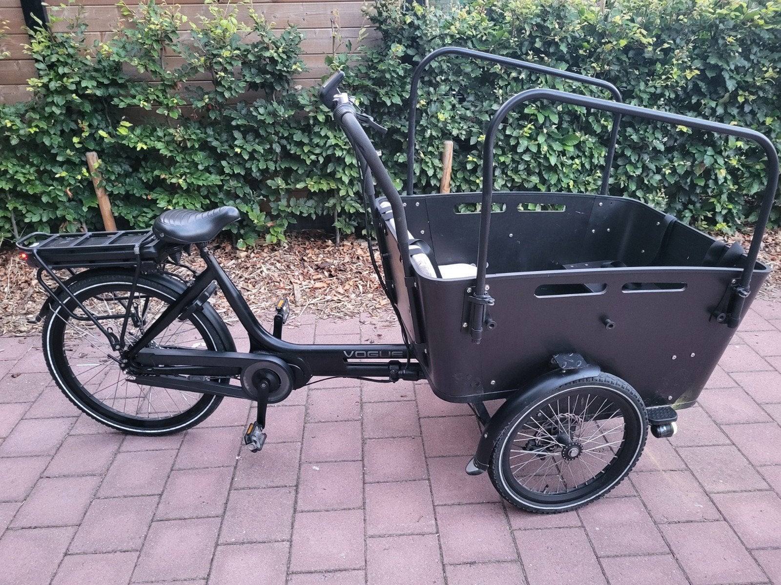 Elektrische bakfiets met 1800km, Ophalen