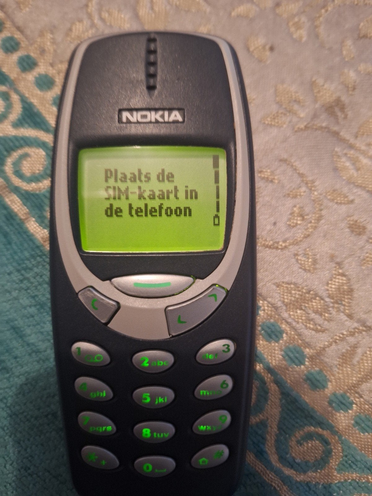 Nokia 3310 année 2000, Enlèvement ou Envoi