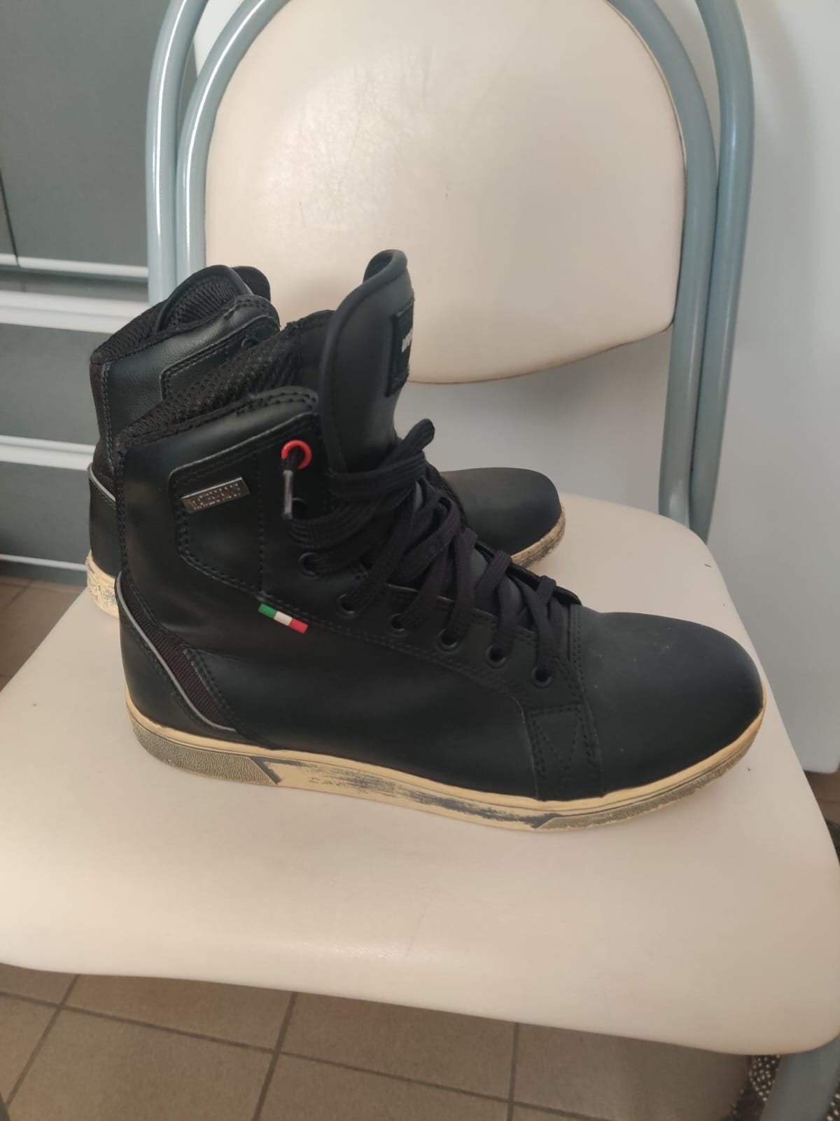 Motorschoenen maat 41, Motoren, Ophalen
