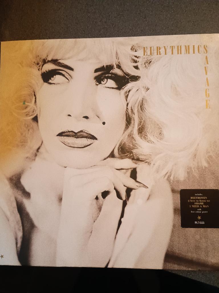 LP / Vinyl - Eurythmics - Savage, Ophalen of Verzenden, Gebruikt, 12 inch, Poprock