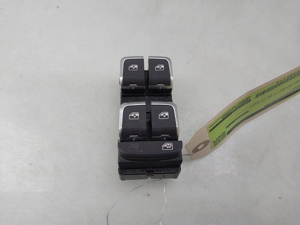 RAAMSCHAKELAAR Audi SQ2 (GAB / GAG) (|8V0959851G|), Info@audi.de, Audi, Audi AG, Gebruikt