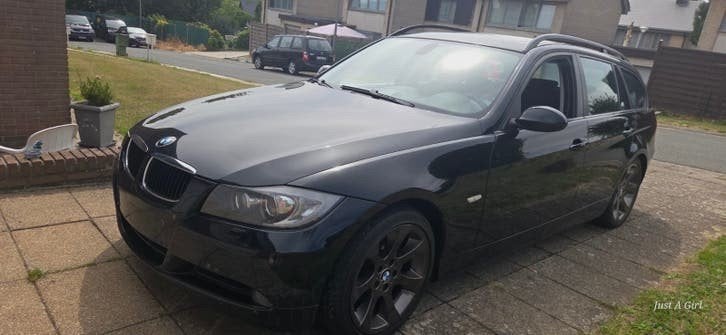 bmw 320 (91) 2007, Autos, Carnet d'entretien, 5 portes, Automatique, Particulier