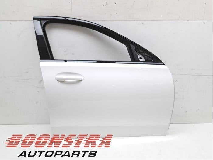 Portière 4portes avant droite d'un Mercedes C-Klasse (149), 3 mois de garantie, Utilisé, Porte, -