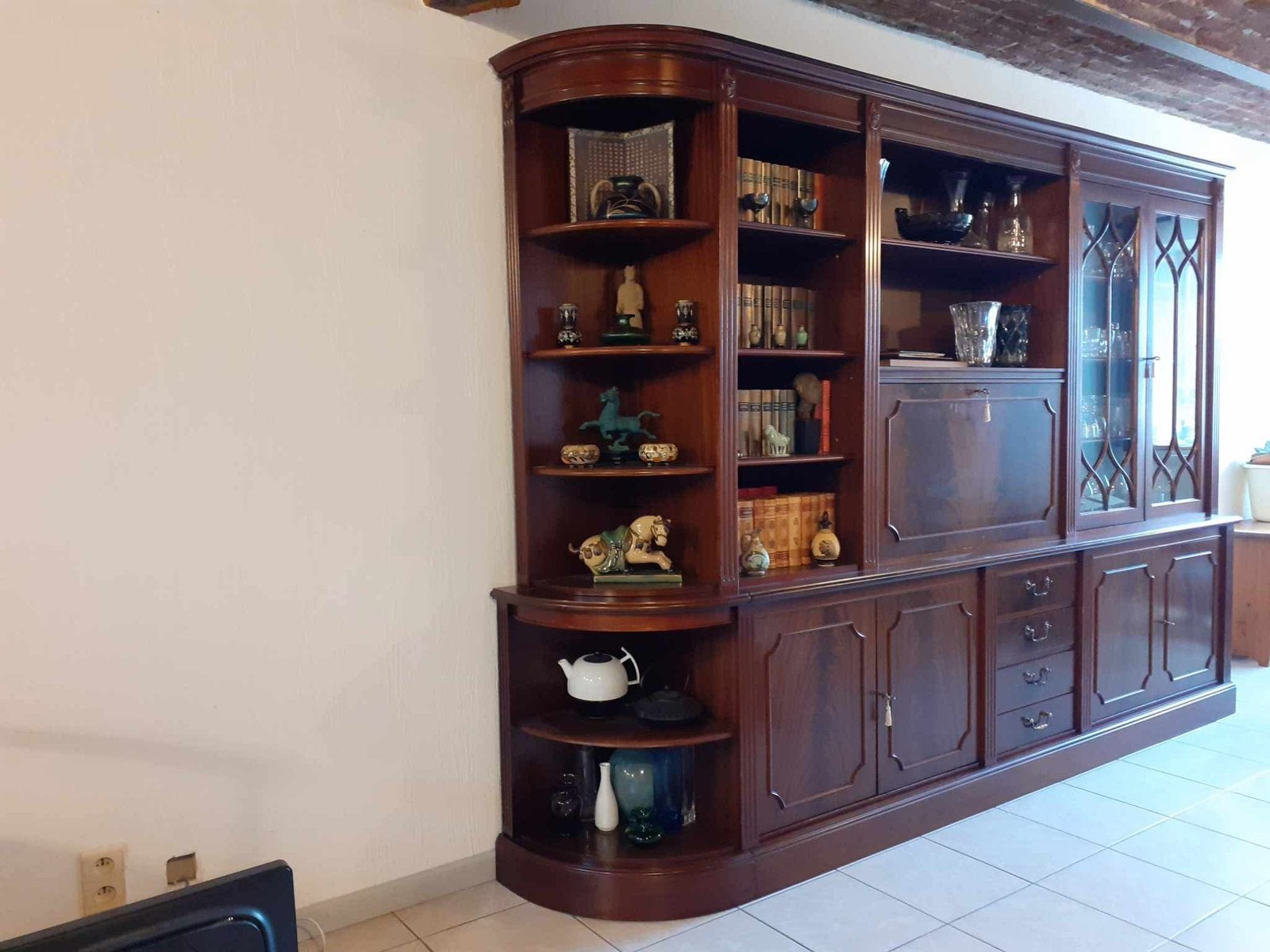 Buffet en acajou, Huis en Inrichting, Kasten | Buffetkasten, Ophalen, Gebruikt, Met deur(en), 200 cm of meer