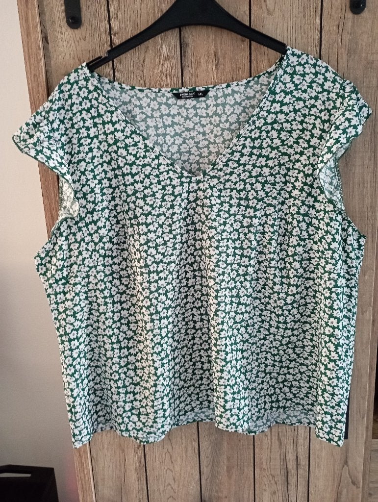 groen gebloemd bloesje SHEIN CURVE mt 4XL NIEUW, Kleding | Dames, Grote Maten, Blouse of Tuniek, Nieuw, Ophalen of Verzenden, Shein Curve