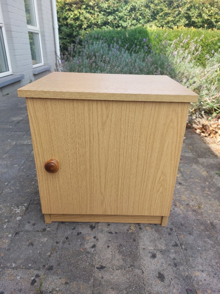 Stevig nachtkastje / kastje, Huis en Inrichting, Ophalen, Zo goed als nieuw, 45 tot 65 cm, Minder dan 55 cm