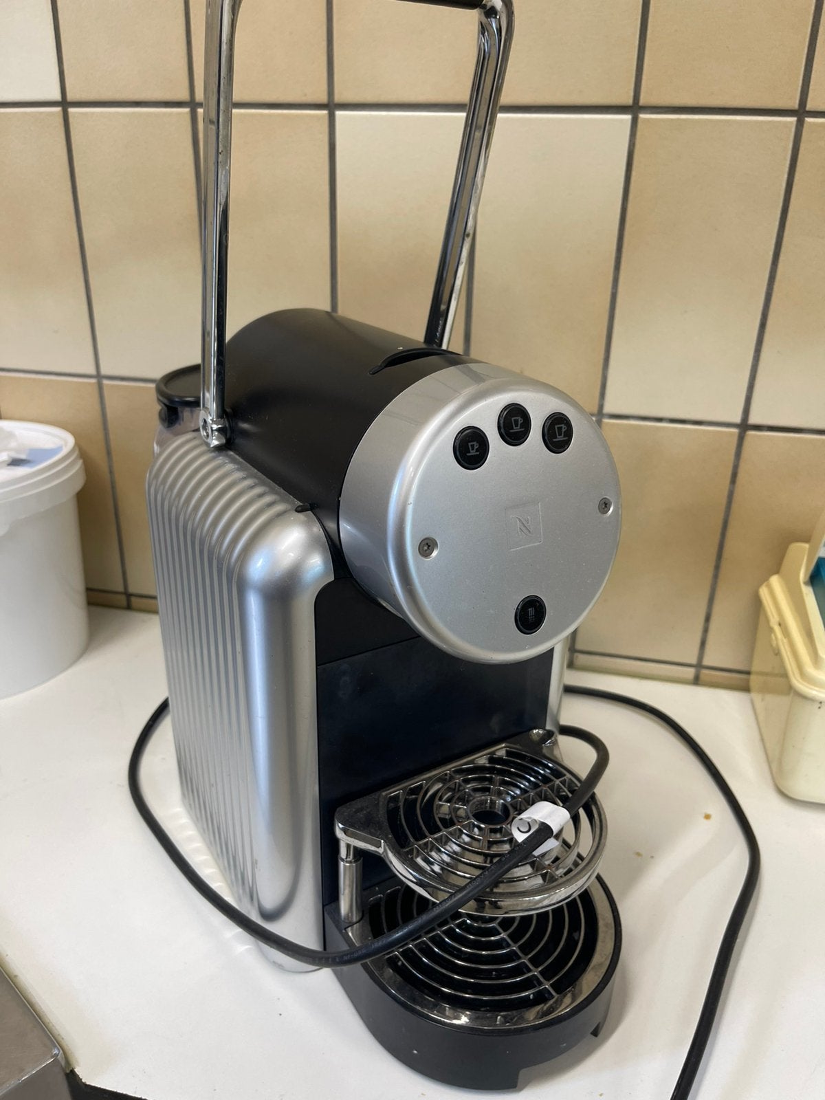 Nespresso Professional Gemini, Ophalen of Verzenden, Zo goed als nieuw, Koffiemachine
