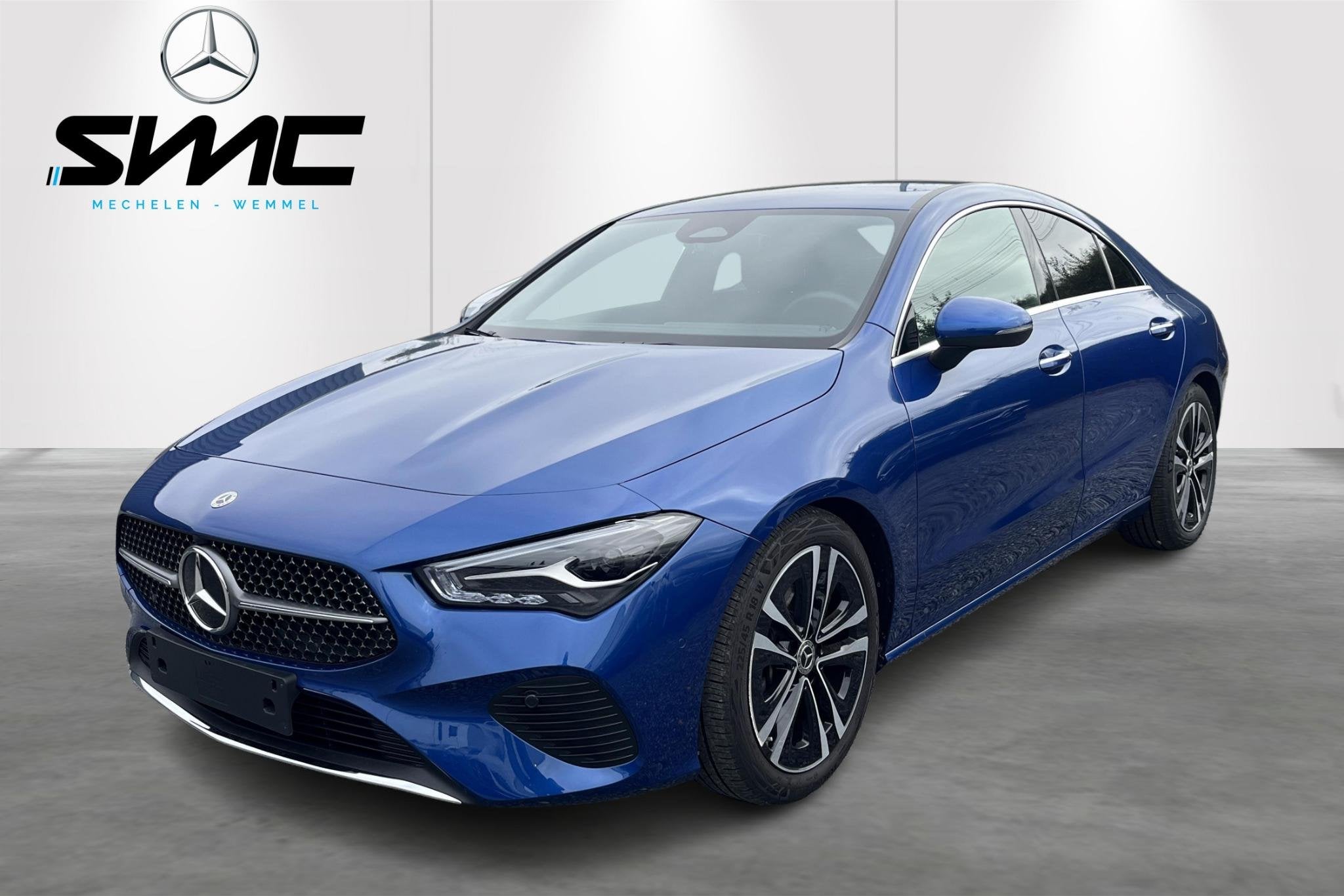 Mercedes-Benz CLA CLA 180 Luxury Line, Auto's, Stof, Gebruikt, 4 cilinders, Bedrijf