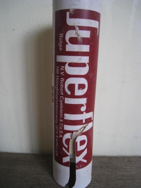 2 tubes lijm- en kitkokers, met bijhorende kitspuit, recent!, Doe-het-zelf en Bouw, Isolatie en Afdichting, Ophalen