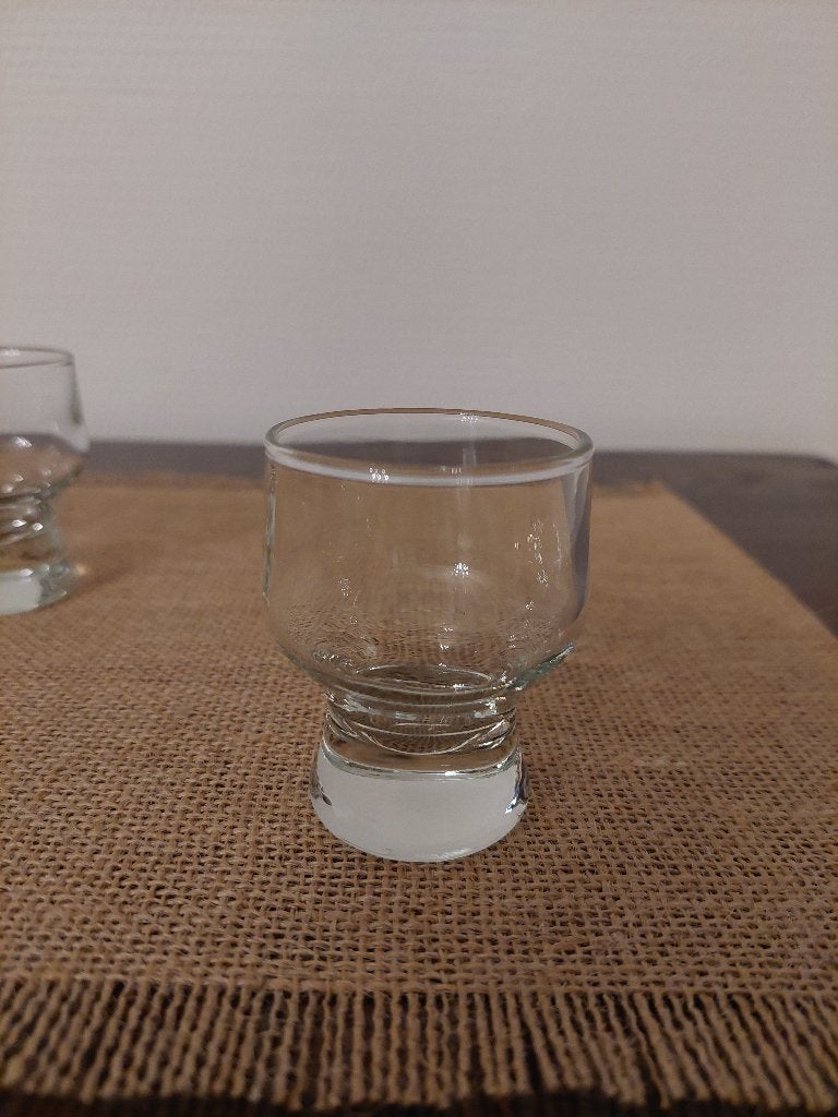 Jenever glaasjes op voetje – 5 stuks, Verzamelen, Glas en Drinkglazen, Ophalen of Verzenden, Nieuw, Overige typen