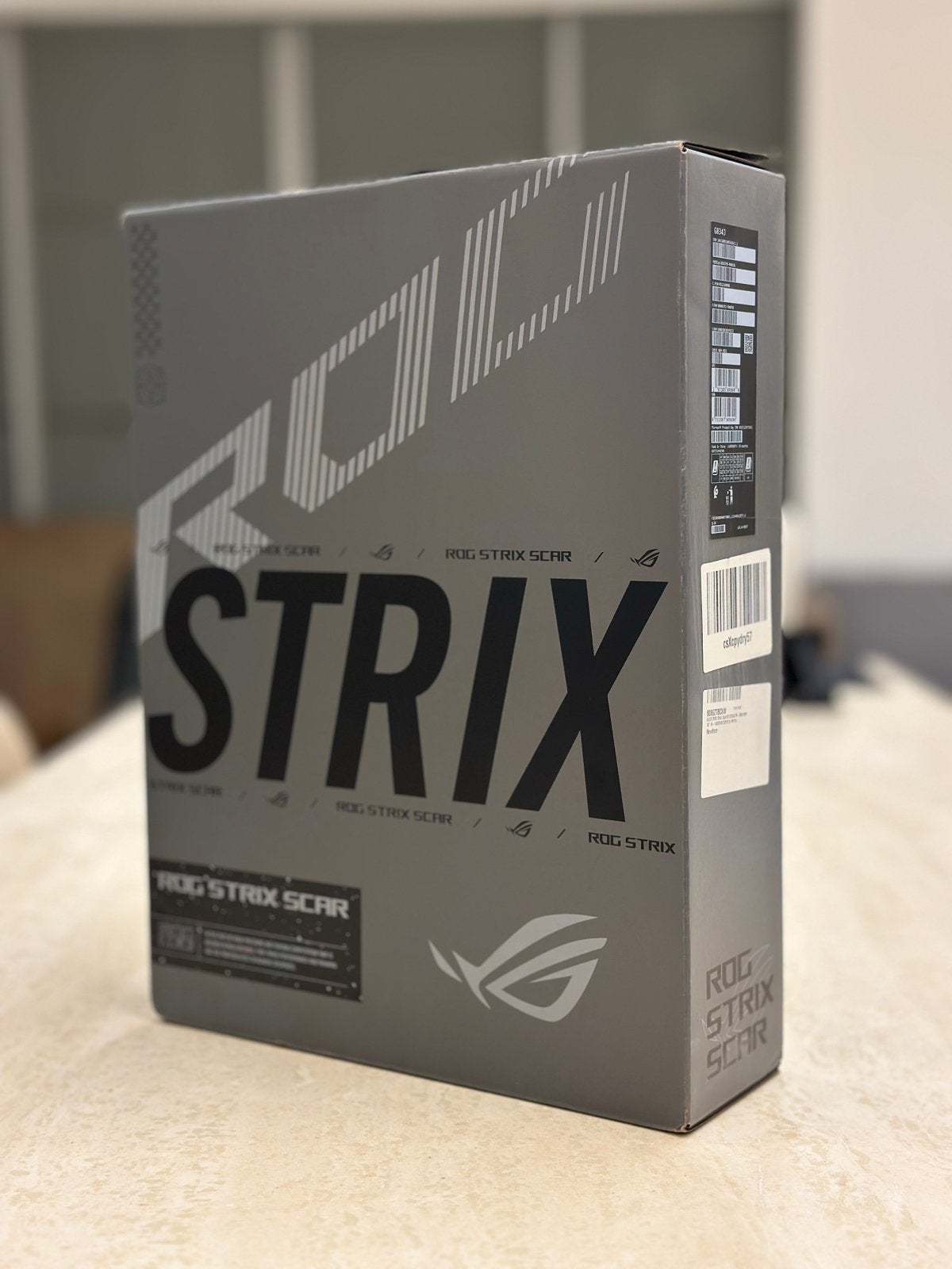 ASUS ROG Strix SCAR 18 RTX 4090 / i9 / 32GB / 2TB, Computers en Software, Ophalen, Met videokaart, ASUS, Zo goed als nieuw