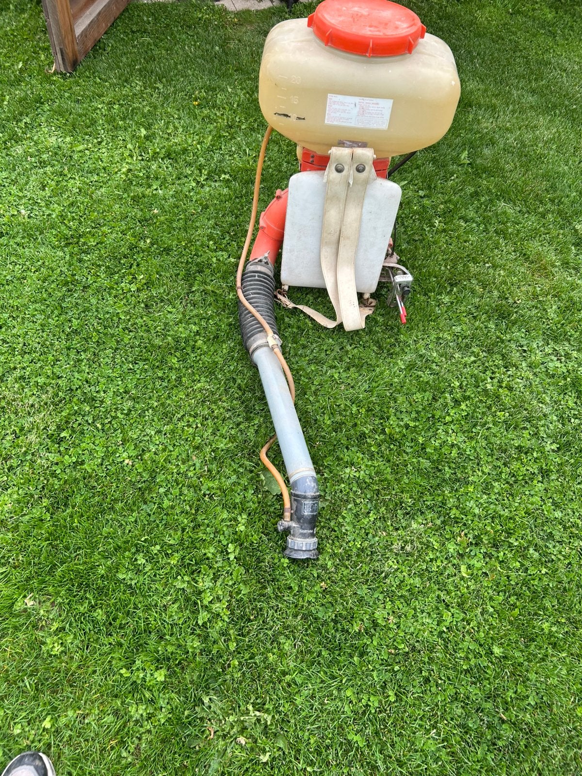 Sproei machine of bladblazer ECHO 5500, Ophalen, Zo goed als nieuw, Benzinemotor, Minder dan 1400 rpm
