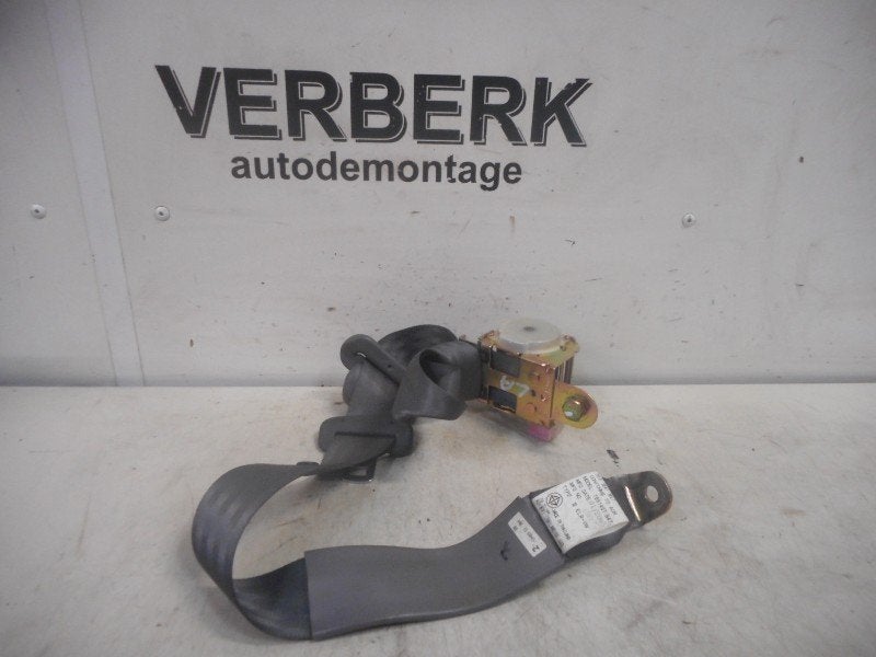 CEINTURE DE SECURITE ARRIERE GAUCHE Ford Ranger, Henry-Ford-Straße  1
50735  Köln, DE, Ford-Werke GmbH, Kunden@ford.com, Ford