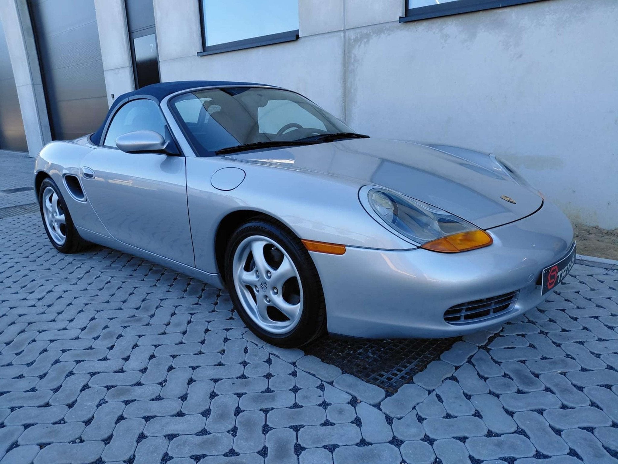 Porsche Boxster 2.5i. PERFECTE ORIGINELE STAAT BOEKJE., Autos, Argent ou Gris, Achat, Entreprise, Boîte manuelle