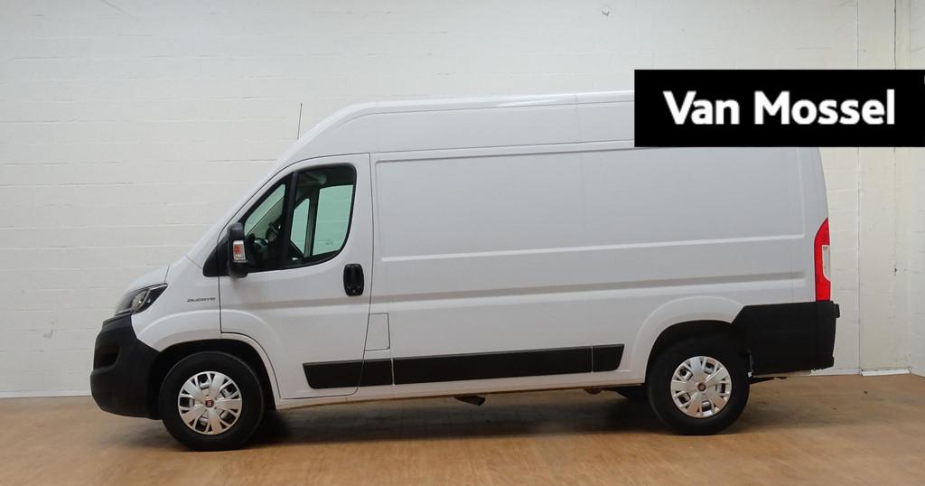 Fiat Ducato 2.2d L2H2 Automaat, Auto's, Stof, Zwart, Wit, Bedrijf