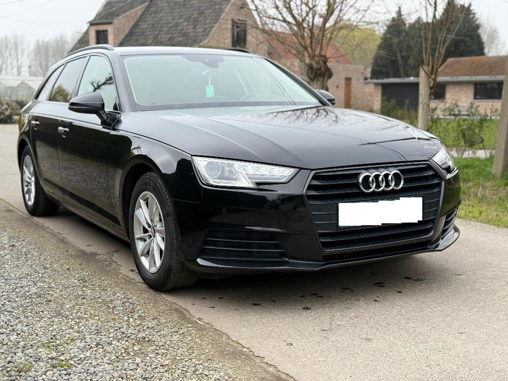 Audi A4 TFSI approuvée à vendre ! ! ! ! ! !, Achat, A4, Noir, 5 portes