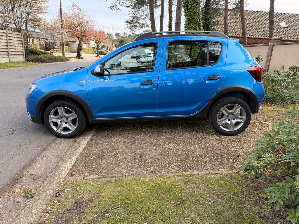 Dacia Sandero / stepway 0.9 TCE /90pk, Auto's, Dacia, Euro 6, Blauw, Bedrijf, Handgeschakeld