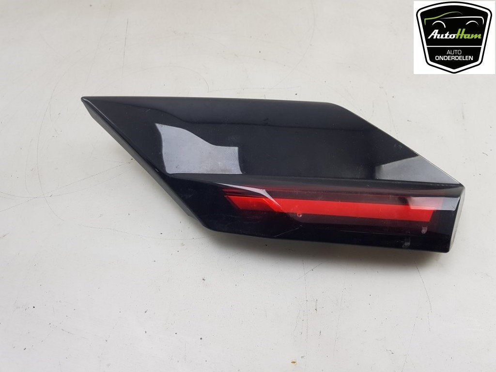CATADIOPTRE COFFRE COUVERCLE C4 Berline (BA / BB / BC), Autos : Pièces & Accessoires, Citroën, Kontakt-citroen@citroen.com, Utilisé