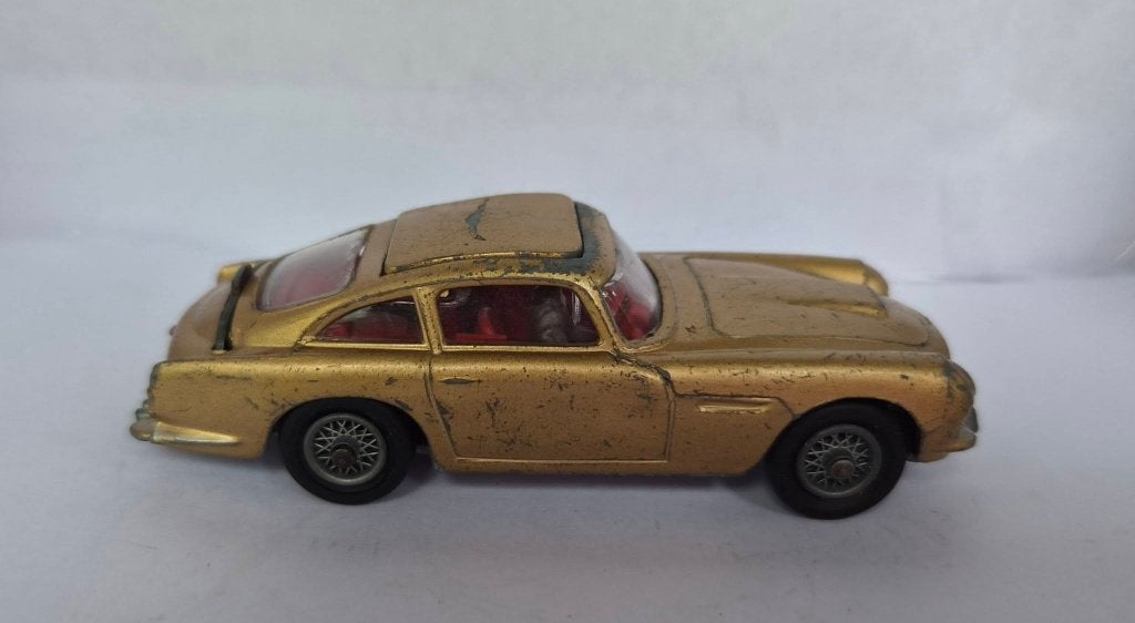 James Bond Aston Martin DB5 Corgi-speelgoed, Ophalen of Verzenden, Gebruikt, Auto's