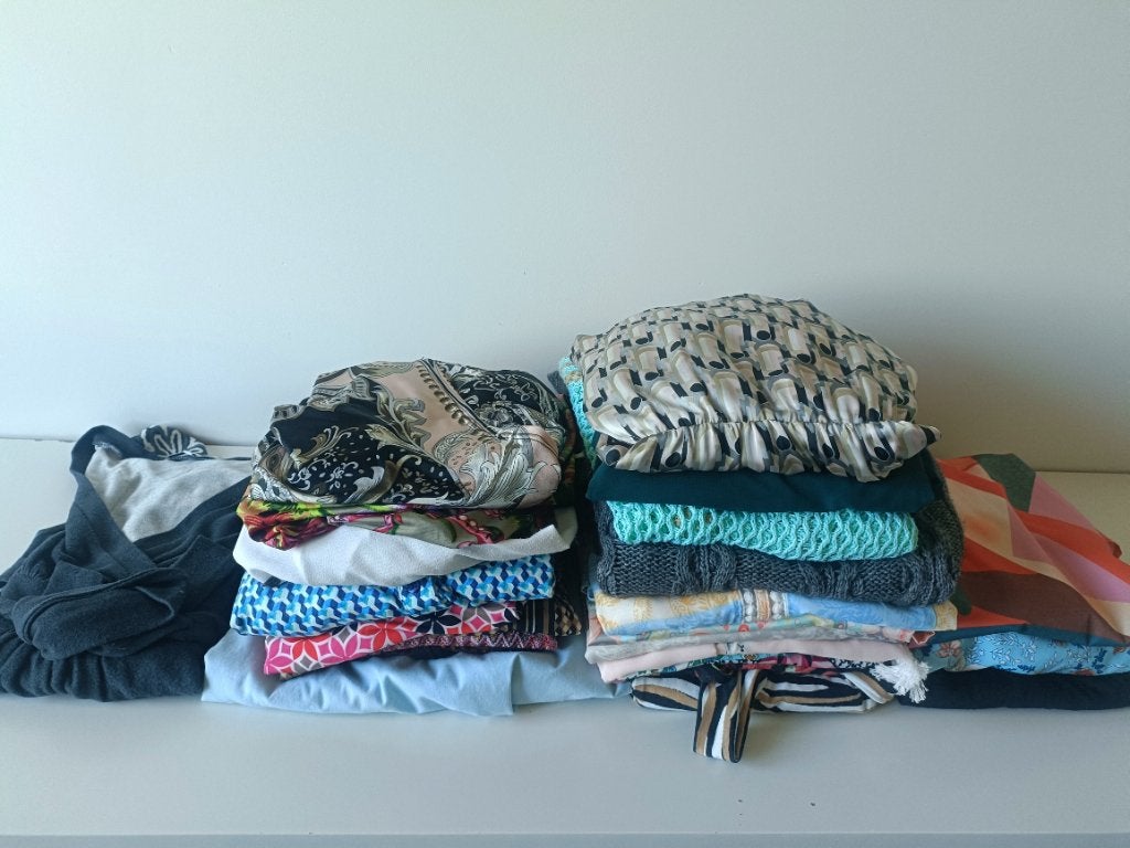 Vêtements pour femmes, Enlèvement