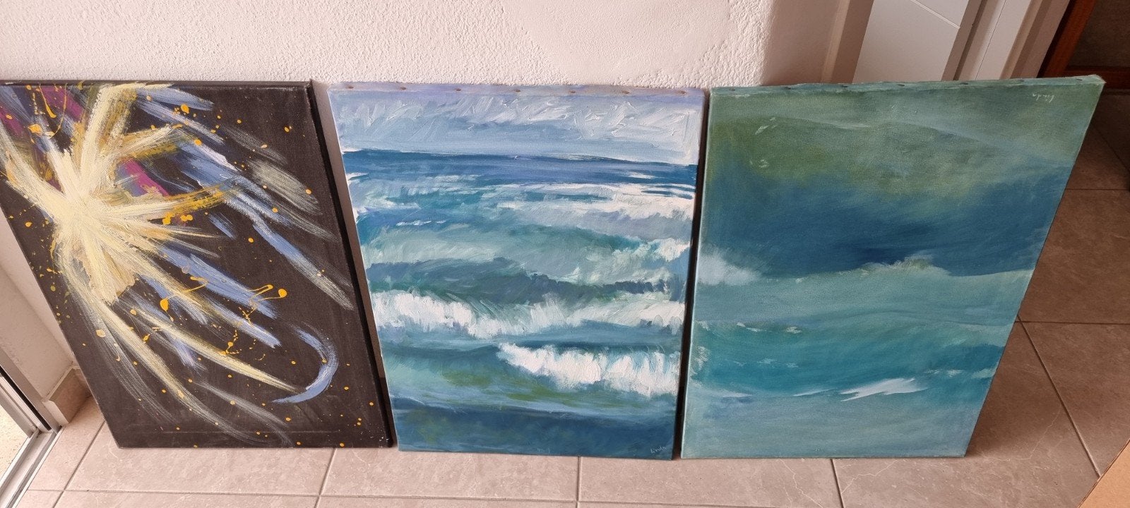 3 peintures sur toile, Enlèvement