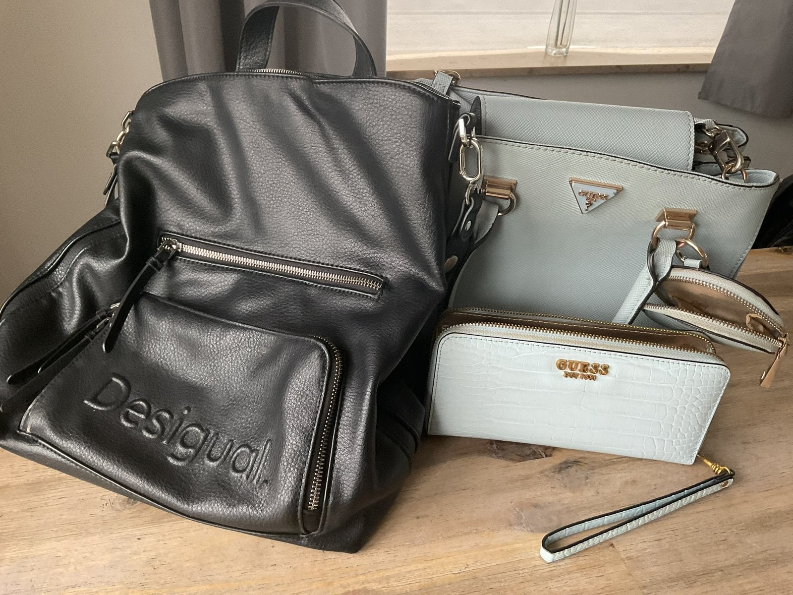 Lot sac femme très bon eta, Motoren, Ophalen of Verzenden, Zo goed als nieuw