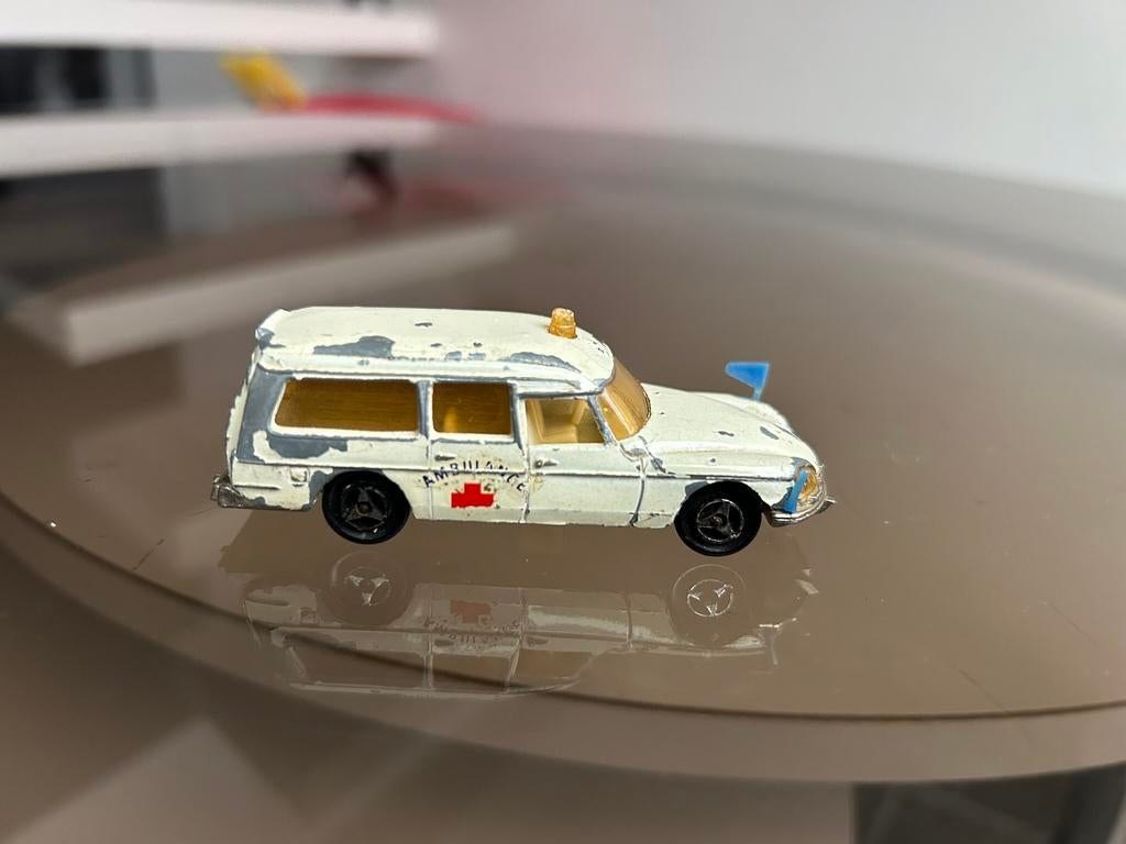 Majorette Citroën DS 21 Ambulance, Verzamelen, Ophalen of Verzenden