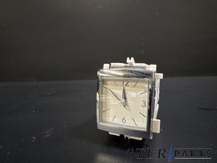 Horlogerie d'un Mercedes S-Klasse, 3 mois de garantie, Utilisé, -, -