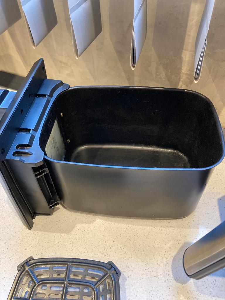 Dubbele airfryer, Ophalen, Zo goed als nieuw, Airfryer, 1500 gram of meer