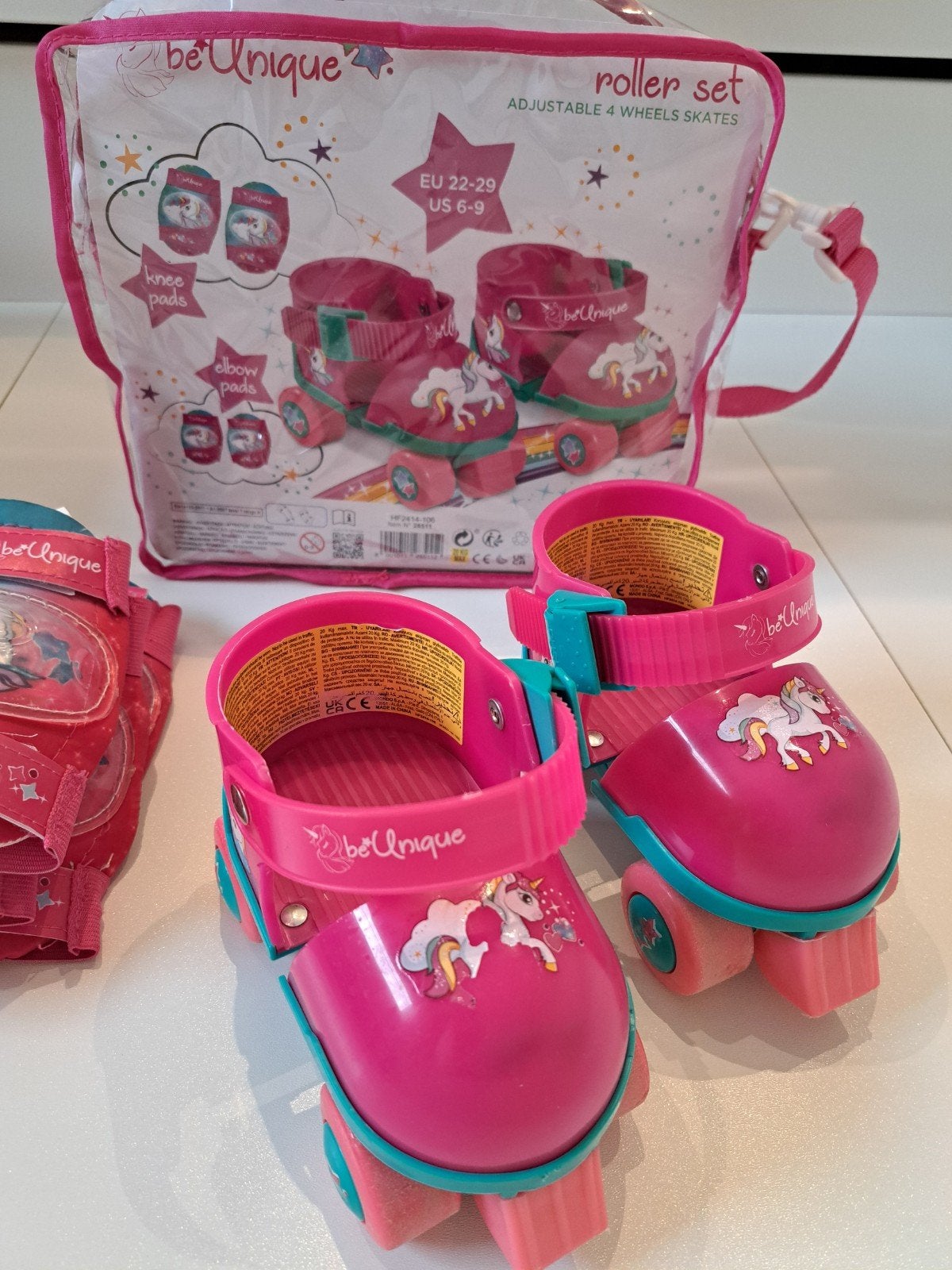 « premiers patins à roulettes » Be Unique avec protection de, Enfants & Bébés, Enlèvement, Réglable, Comme neuf