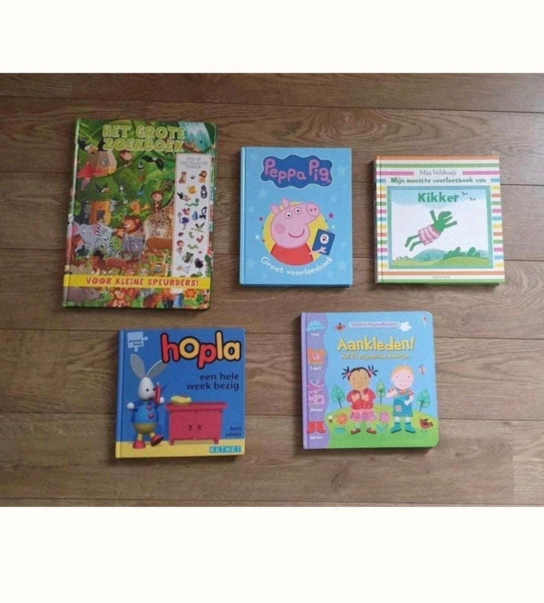 Grote kinderboeken, Ophalen