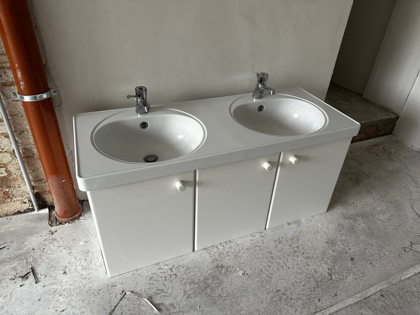 Meuble double salle de bains, Meuble lavabo, 150 à 200 cm, Utilisé, 50 à 75 cm