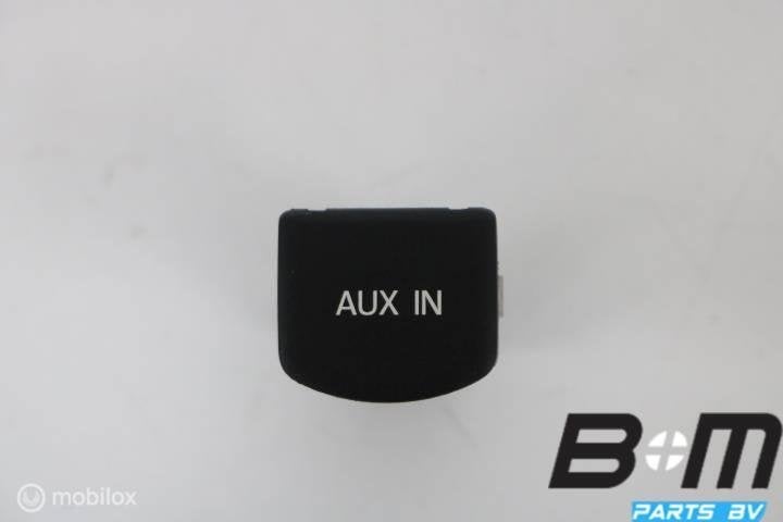 Aux - in bus met deksel VW Polo 6R 6R0035724, Utilisé