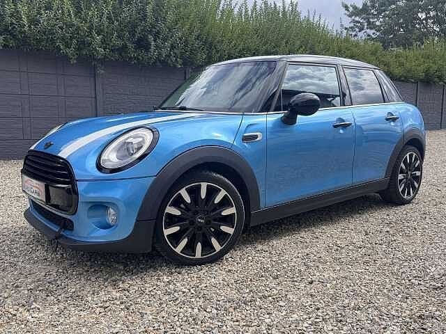 MINI Cooper 1.5 /5PORTES/XENON/LED/GPS/LED AMBIANCE/JANTES, Auto's, https://public.car-pass.be/vhr/ad9eb1d1-5f38-4f72-abac-037146749d4c