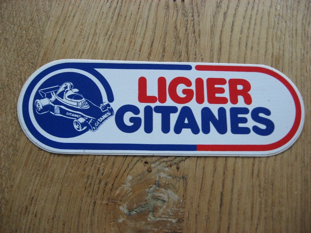 F1 Ligier Gitanes 16 x 5,5 cm Sticker, Verzamelen, Ophalen of Verzenden, Nieuw, Auto of Motor