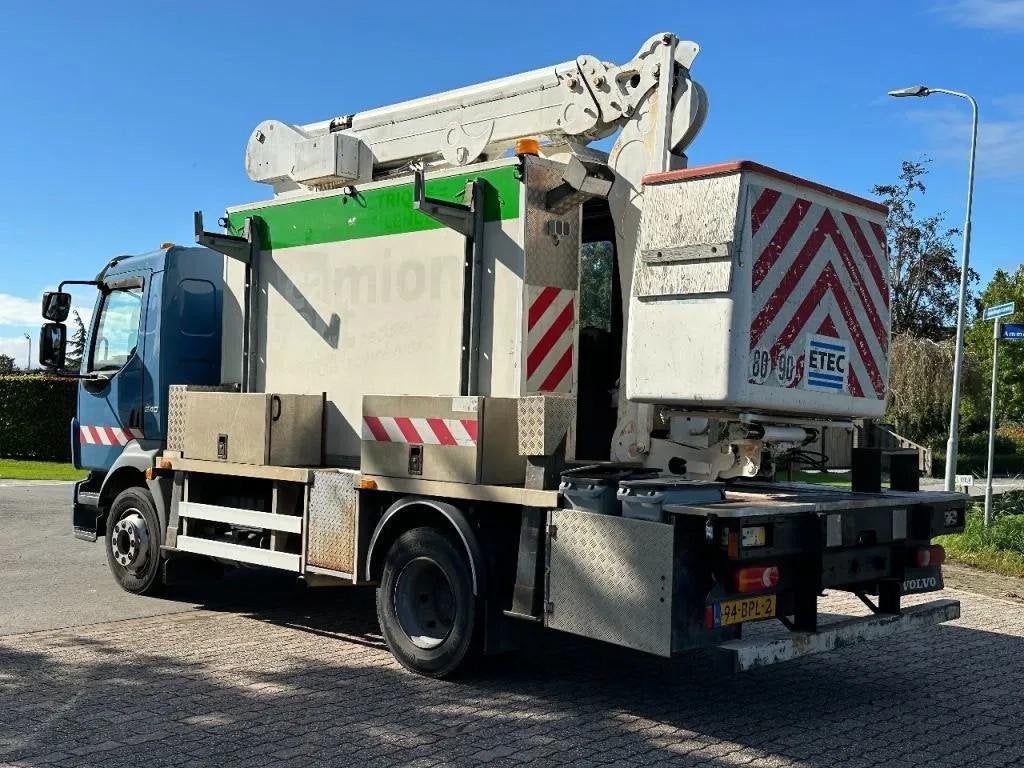 Volvo FL 240 ARBEITSBUHNE/SKYWORKER/17.5m DK1012, Auto's, Achterwielaandrijving, Overige kleuren, Bedrijf, Te koop