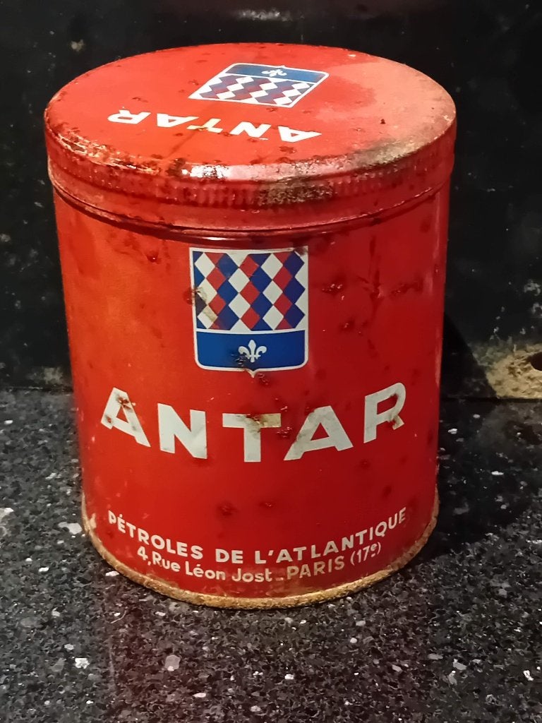 Boîte vintage avec ANTAR, Collections, Boîte en métal, Enlèvement ou Envoi, Utilisé