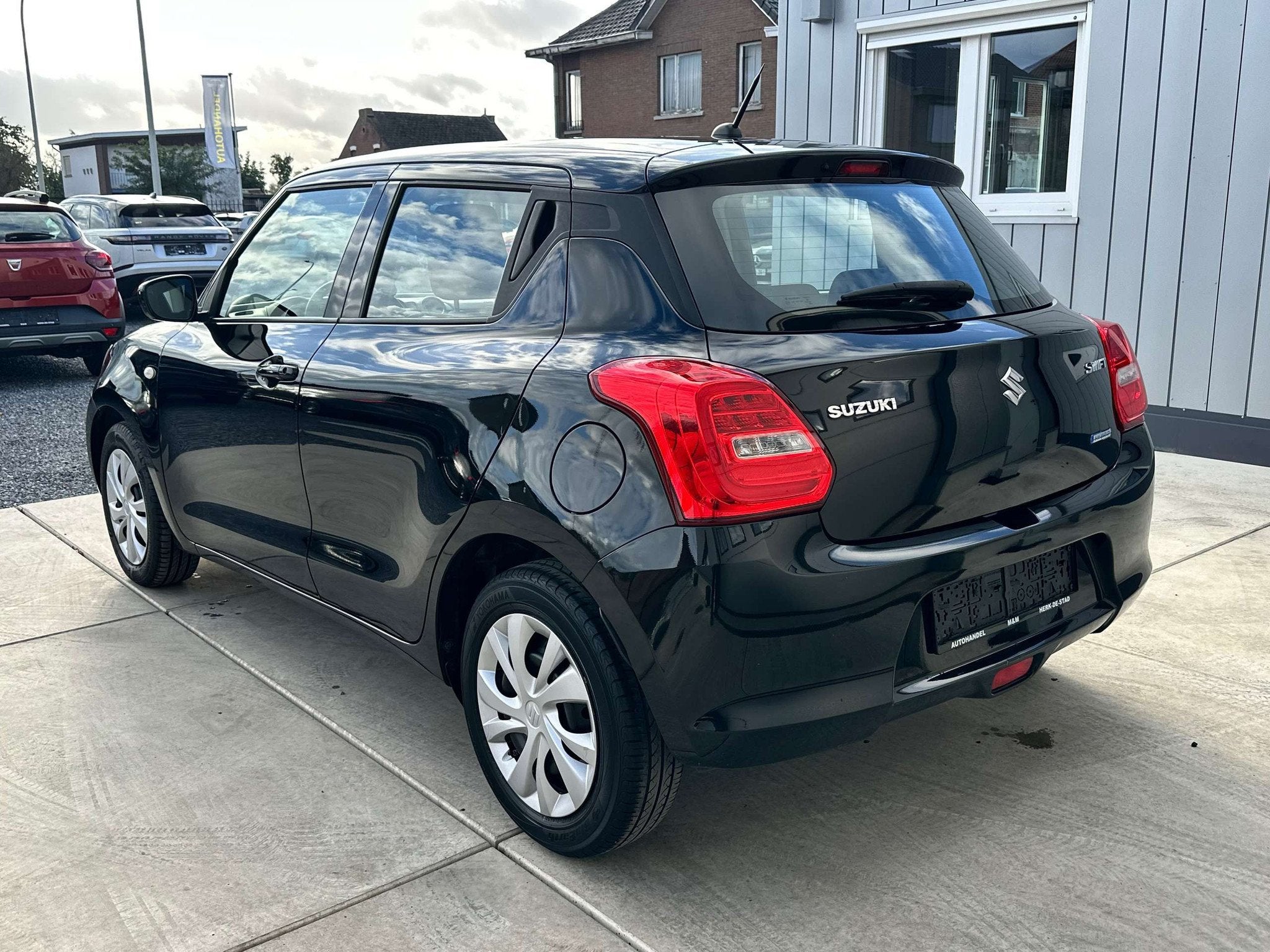 Suzuki Swift Swift 1.2i HEV mild hybrid * 12M Garantie *, Auto's, Stof, Gebruikt, 4 cilinders, Bedrijf